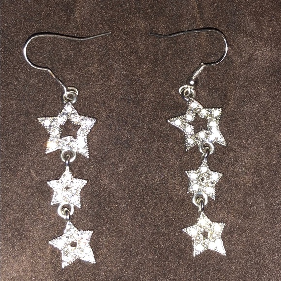 Jewelry - Stars earrings for women and girls